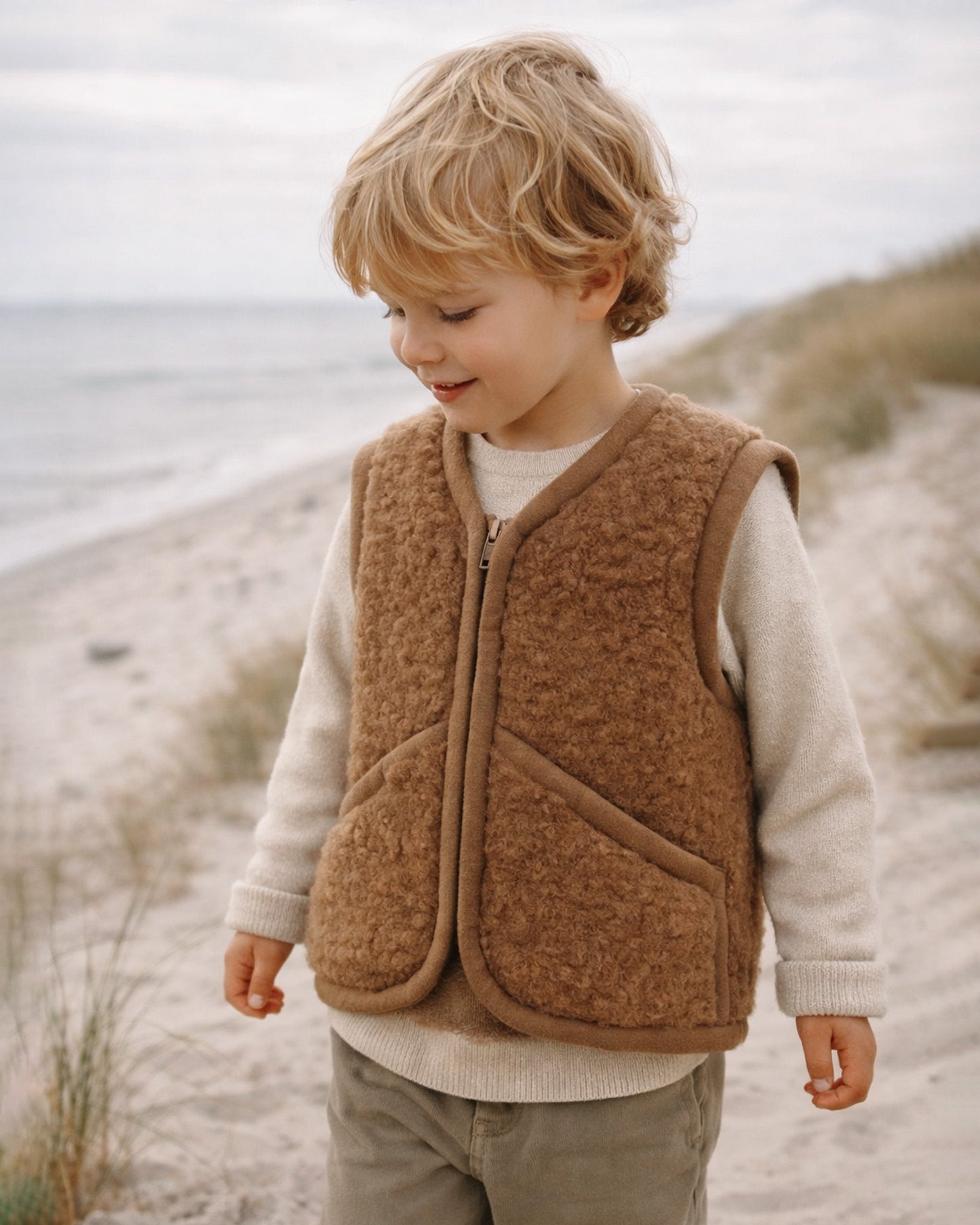 Kinder Schurwoll-Weste | awoolco